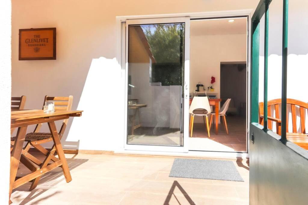 Caparica Beach Villa Trafaria Экстерьер фото