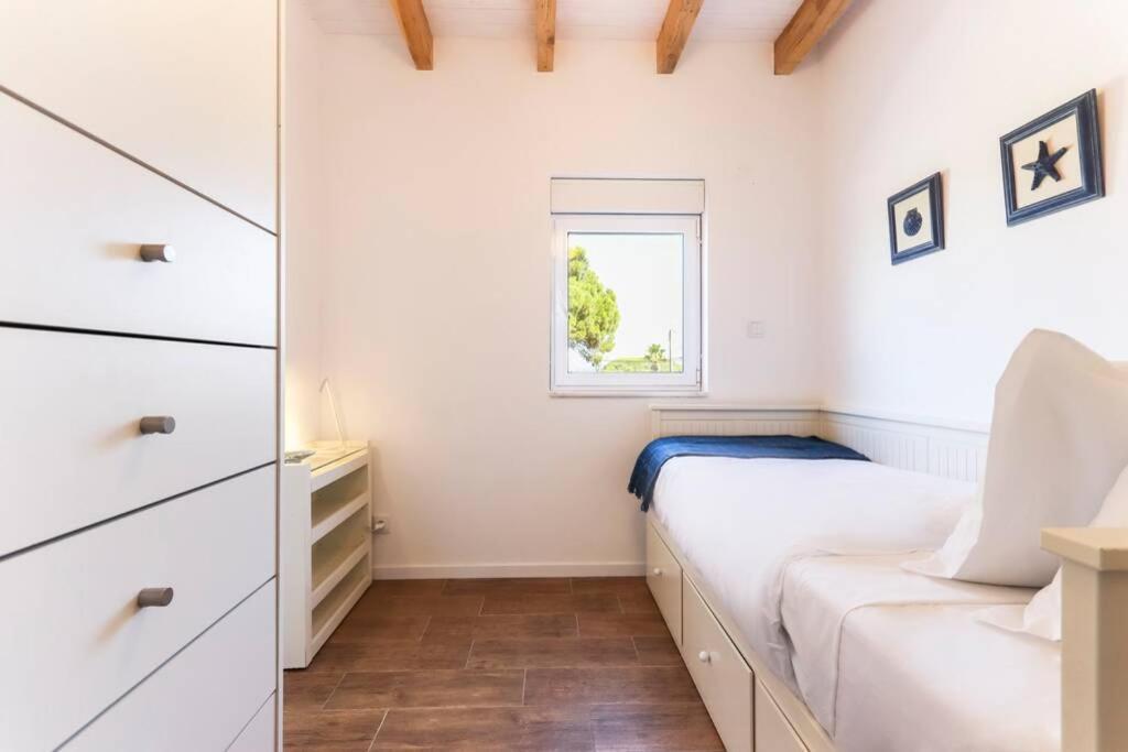 Caparica Beach Villa Trafaria Экстерьер фото