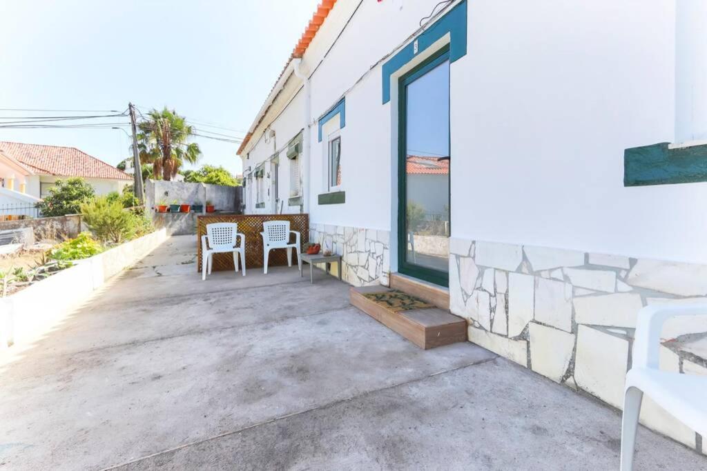 Caparica Beach Villa Trafaria Экстерьер фото